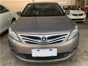 2013款长安逸动1.6手动精英。将近7万公里。无事故，一手车。4条胎新换的另外还带4条雪地胎，全铝...